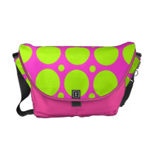 A bolsa mensageiro verde cor-de-rosa do rickshaw d
