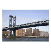A ponte de Manhattan que mede o East River Fotos