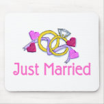 Alianças de casamento do recem casados mouse pad