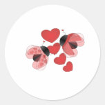 Amor do joaninha adesivo em formato redondo