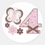 Aniversário da borboleta cor-de-rosa 4o adesivos redondos