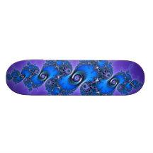 Arabesque azul no roxo - fractal sparkly de Julia Skate
