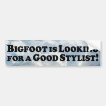 Bigfoot que olha para o bom estilista adesivo