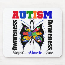 Borboleta da consciência do autismo mousepad