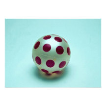 Brinquedo da bola das bolinhas para miúdos convite personalizado