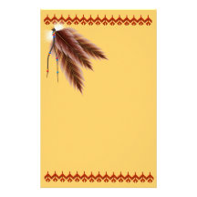 Brown frisado empluma-se artigos de papelaria
