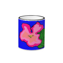 Caneca cor-de-rosa da flor