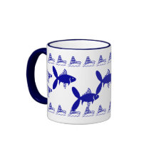 Caneca de café da campainha dos peixes & dos barco