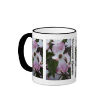 Caneca de café da flor do Dogwood