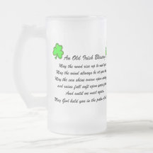 Caneca de cerveja irlandesa da bênção