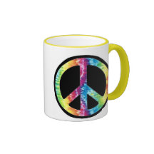 Caneca do sinal de paz da tintura do laço