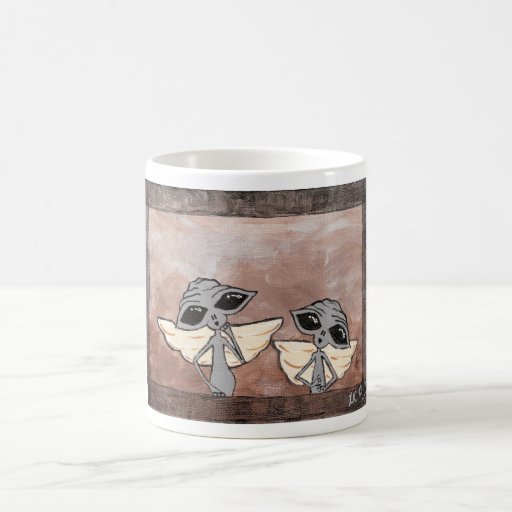 Caneca dos aliens do Victorian