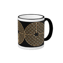 Caneca escura dos trajetos da pérola do labirinto 