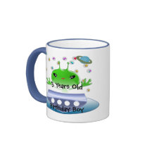 Caneca ultra bonito do aniversário dos aliens do A