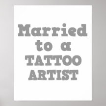 CASADO A UM ARTISTA DO TATUAGEM PÔSTERES