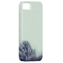 caso nevoento da paisagem das árvores do iPhone 5 Capa iPhone 5