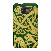 Cobra dourado celta na galáxia verde escuro S2 capas casemate