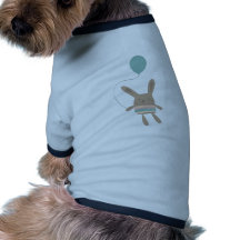 Coelho bonito com balão roupas para pets
