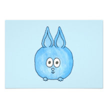 Coelho de coelho azul bonito convites personalizados