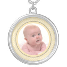 Colar da foto do bebê