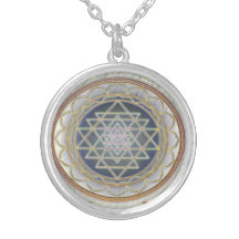 Colar divina de Sri Yantra11