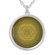 Colar divina de Sri Yantra8