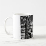 Construção e pulso de disparo de Flatiron em preto Caneca