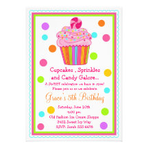 Convite do aniversário do cupcake dos doces da sur