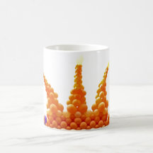 Copo com uma coroa dos balões alaranjados caneca