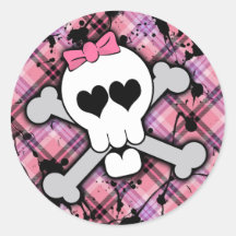 Crânio cor-de-rosa e Crossbones com corações e arc Adesivo
