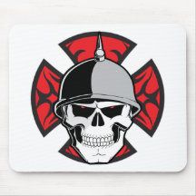 Crânio transversal redondo tribal mouse pad