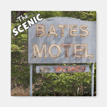 Cumprimentos do motel cénico dos Bates Imãs