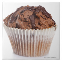 Cupcake com crosta de gelo do chocolate azulejos de cerâmica 