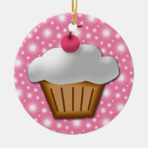 Cupcake do entalhe com a cereja cor-de-rosa na par ornamento para arvore de natal