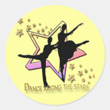 Dança entre estrelas adesivo redondo