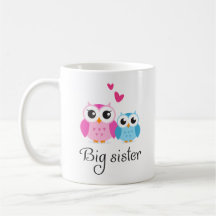 Desenhos animados bonitos do irmão mais novo da ir caneca