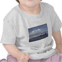 Dois navios de carga tshirts
