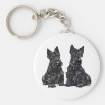 Dois terrier escoceses pretos chaveiros