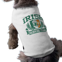 Equipe irlandesa do bebendo camisa para cães