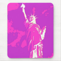 Estátua da liberdade cor-de-rosa mousepads