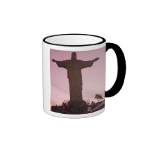 Estátua do cristo em Corcovado, subúrbios próximos Canecas