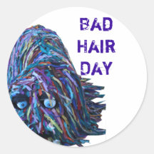 Etiqueta má do dia do cabelo adesivos em formato redondos
