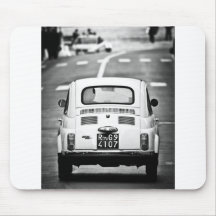 Fiat 500 em Roma, Italia Mouse Pad