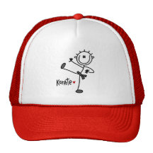 Figura básica t-shirt e presentes da vara do karat boné