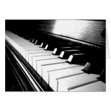 Fotografia preta & branca elegante do piano cartões