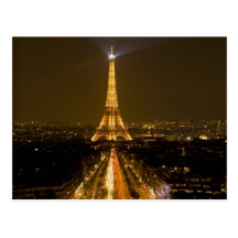 France, Paris. Opinião do Nighttime da torre Eiffe Cartoes Postais