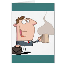 Homem de negócio com uma chávena de café cartões