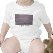 Irmã mais nova camisetas