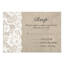 Laço branco e serapilheira que Wedding o cartão de Convites Personalizado