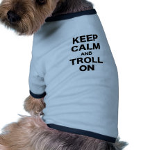 Mantenha a calma e pesque-a à linha sobre roupas pet